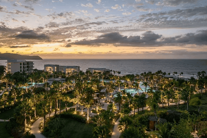 Conrad Punta de Mita 19