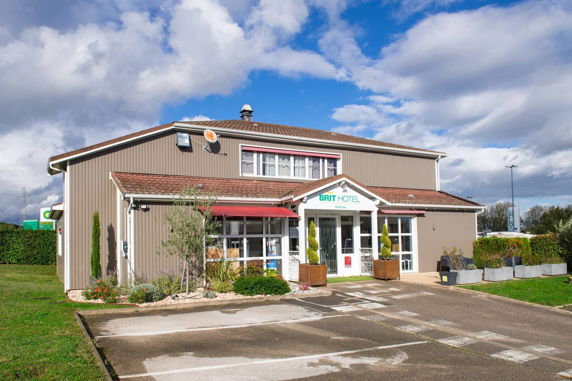 Brit Hotel Mâcon Nord 1