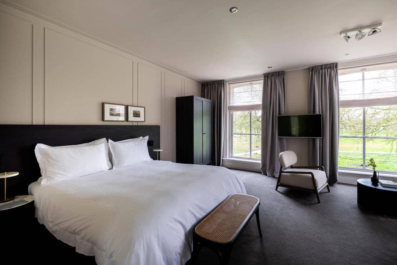 Pillow's Luxury Boutique Hotel aan de IJssel 13