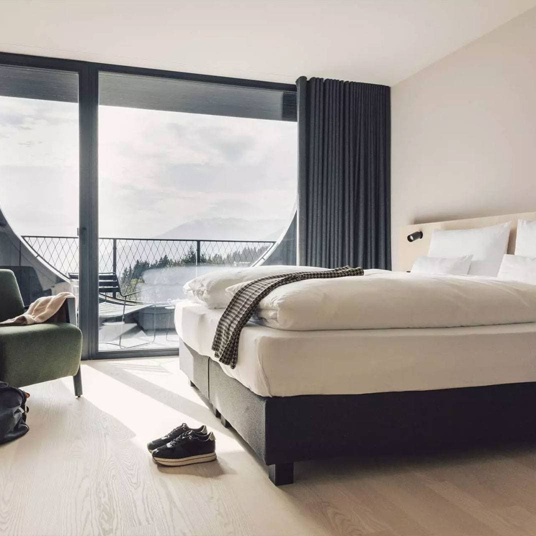 Milla Montis 10