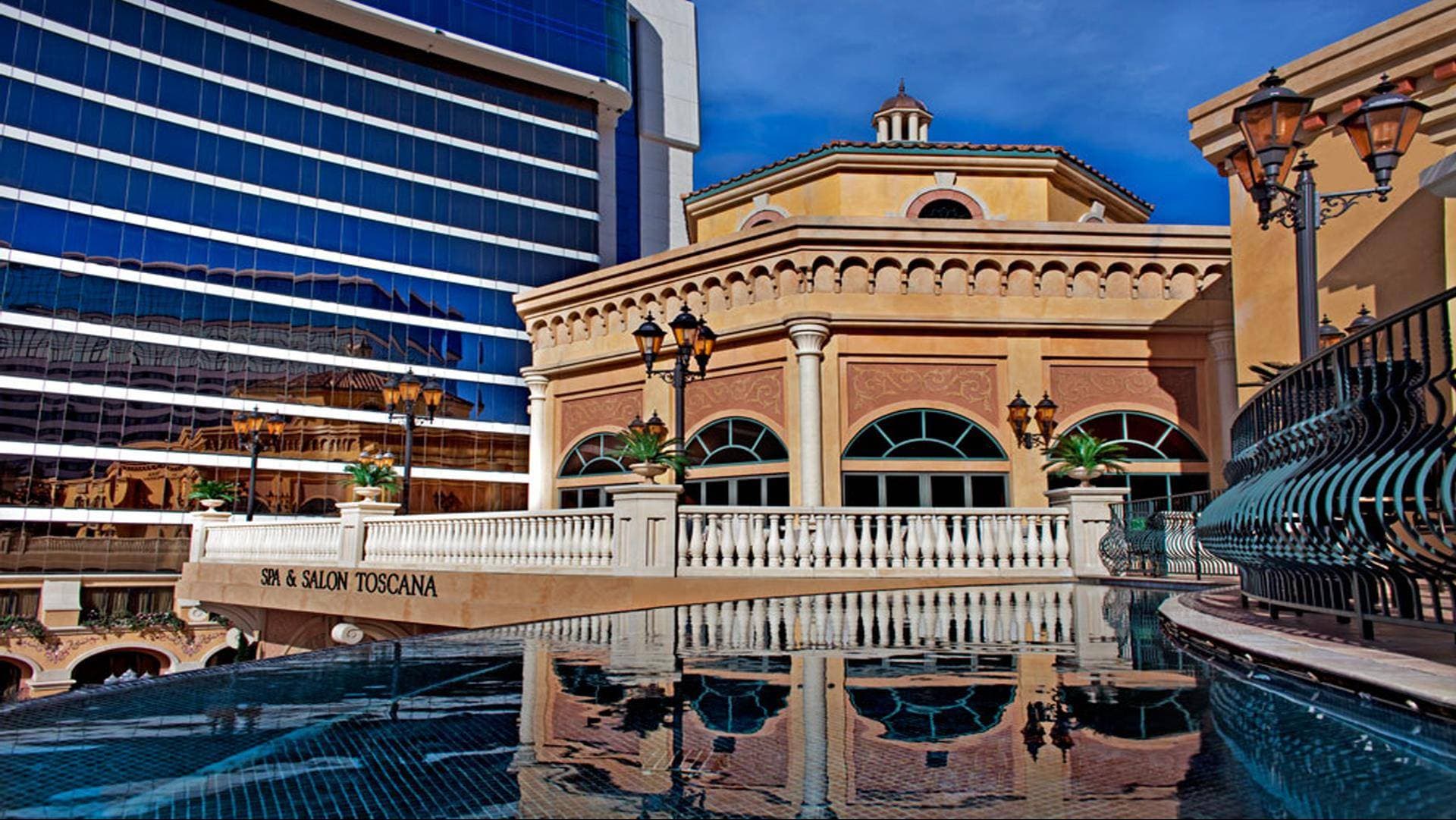 Peppermill Resort Spa Casino, World Hotels Elite 7