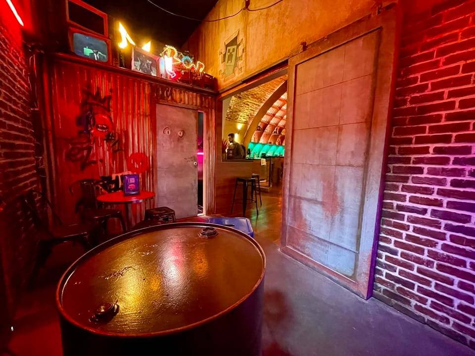 Invader Bar 3