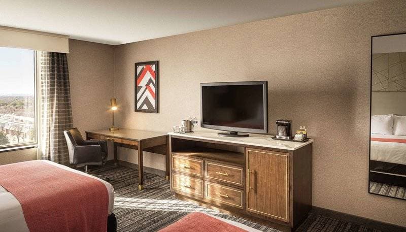 DoubleTree Dallas Near the Galleria 14