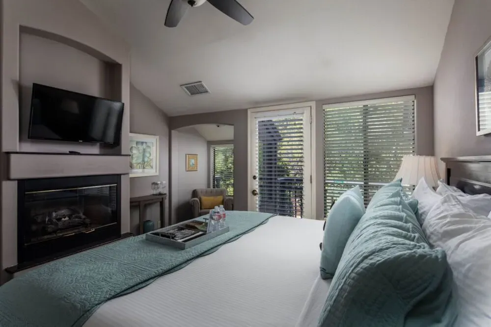 Inn Above Oak Creek 3