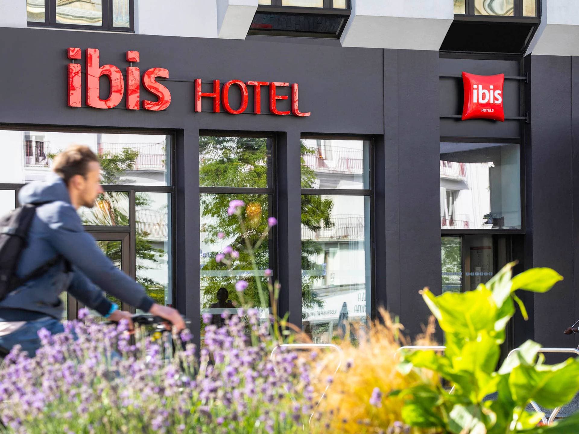 IBIS Brest Centre 1