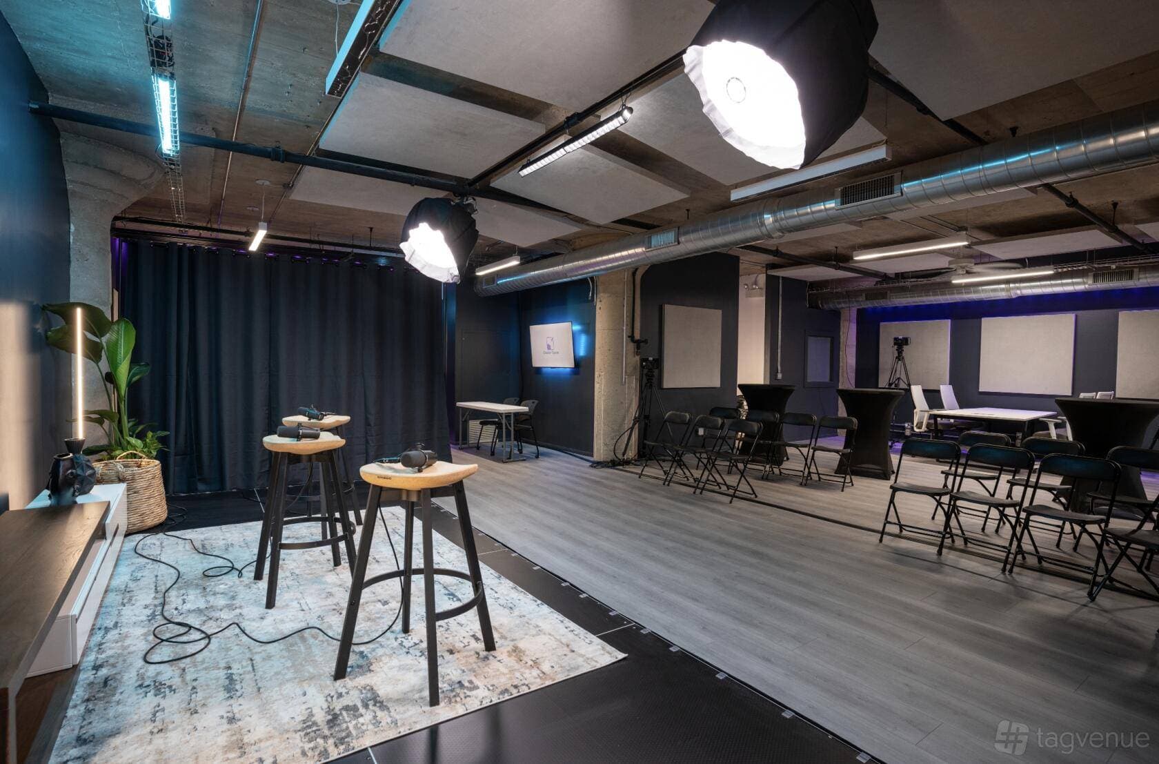 Creator Space 6
