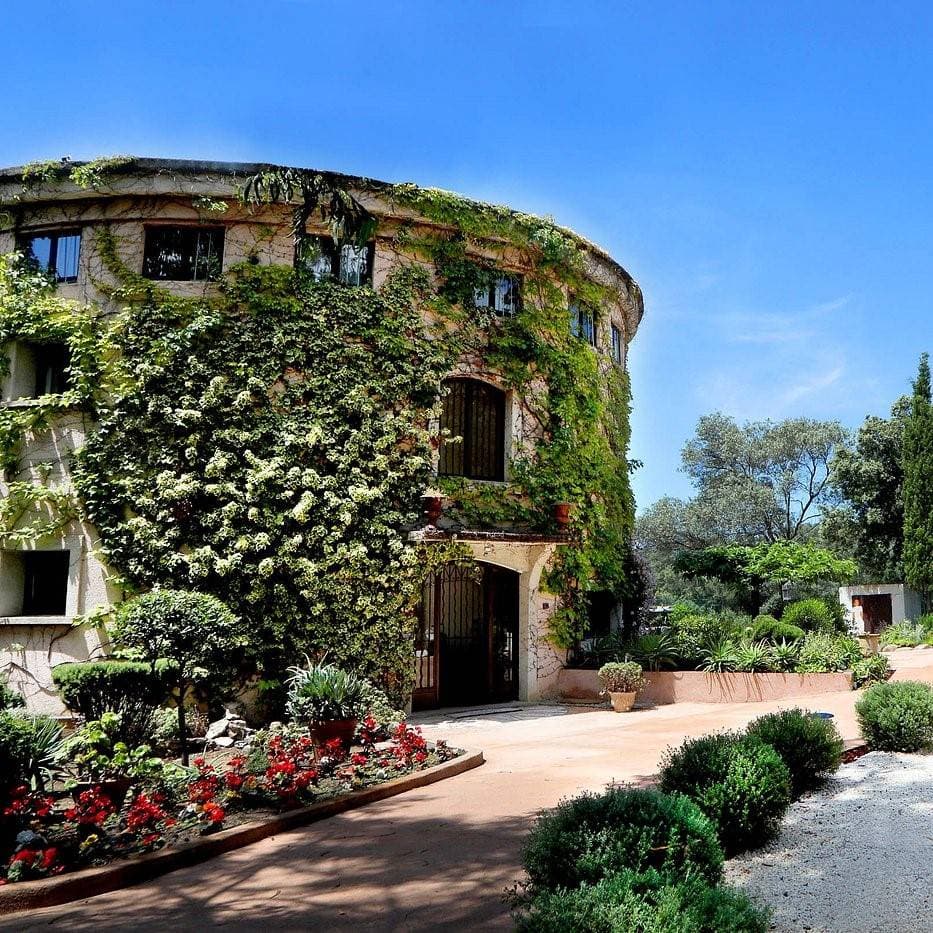 L'Hostellerie du Moulin des Oliviers 1