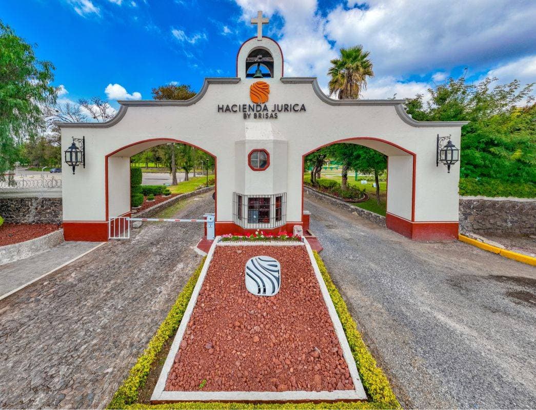 Hacienda Jurica by Brisas 9
