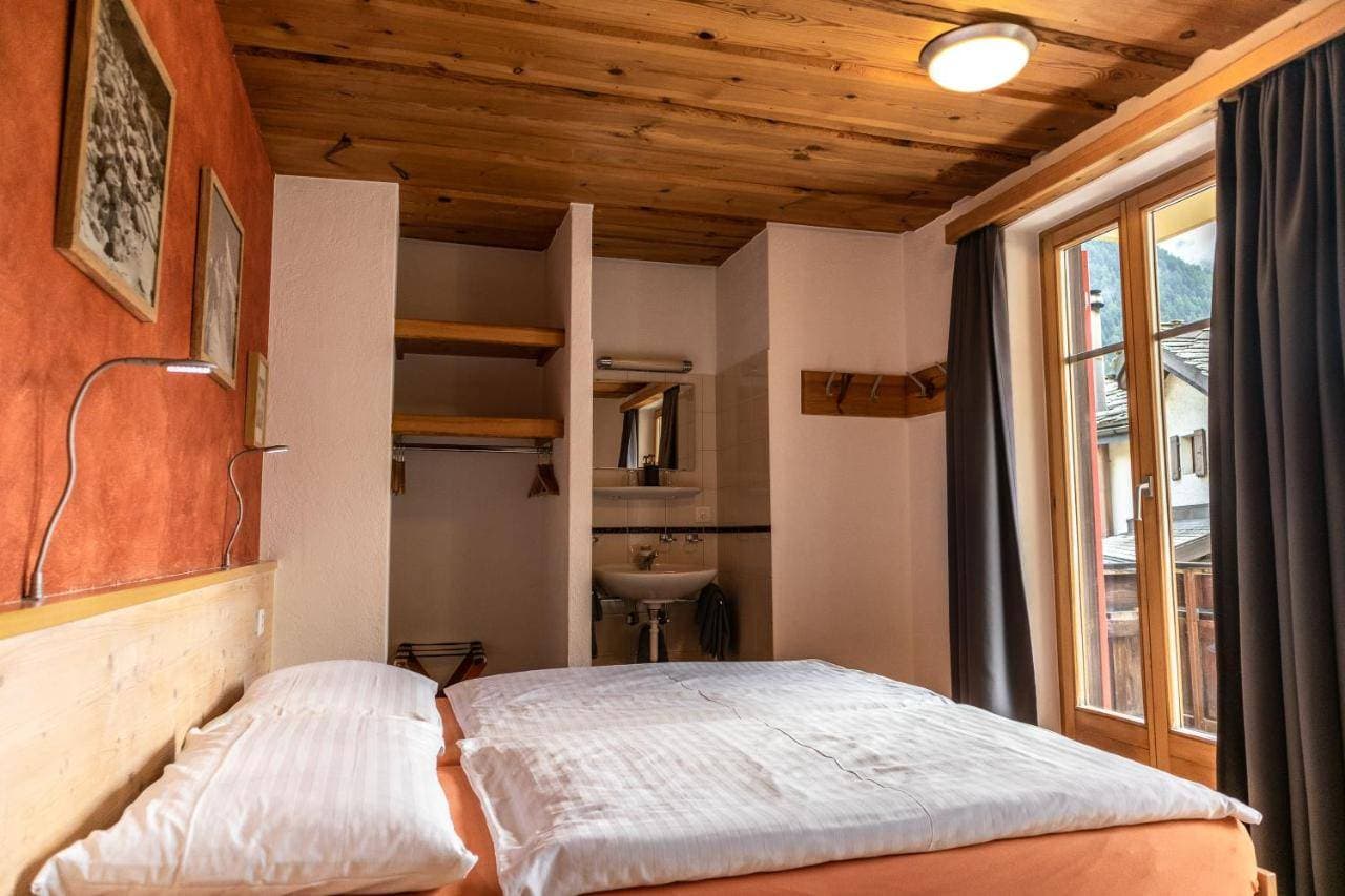 Hotel Bahnhof 14