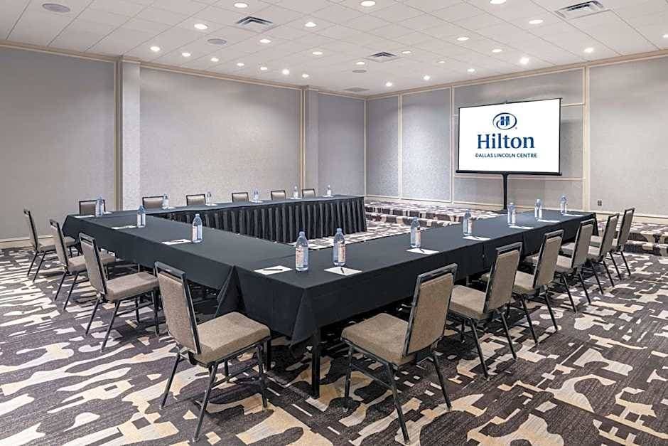 Hilton Dallas Lincoln Centre 10