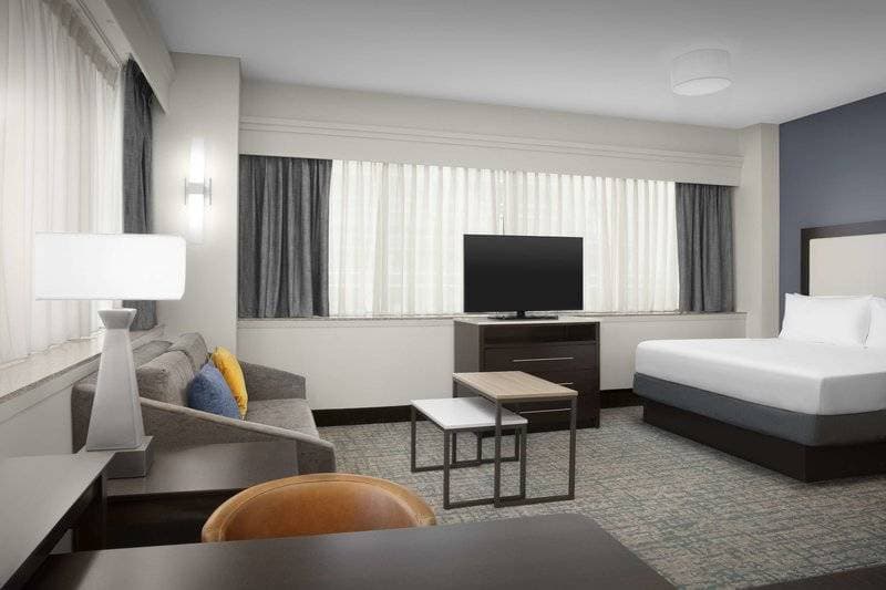 Homewood Suites by Hilton Dallas Downtown 26