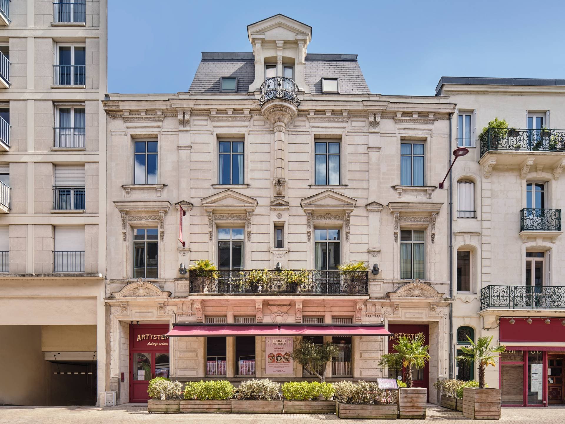 L'Hôtel Artyster Le Mans 1