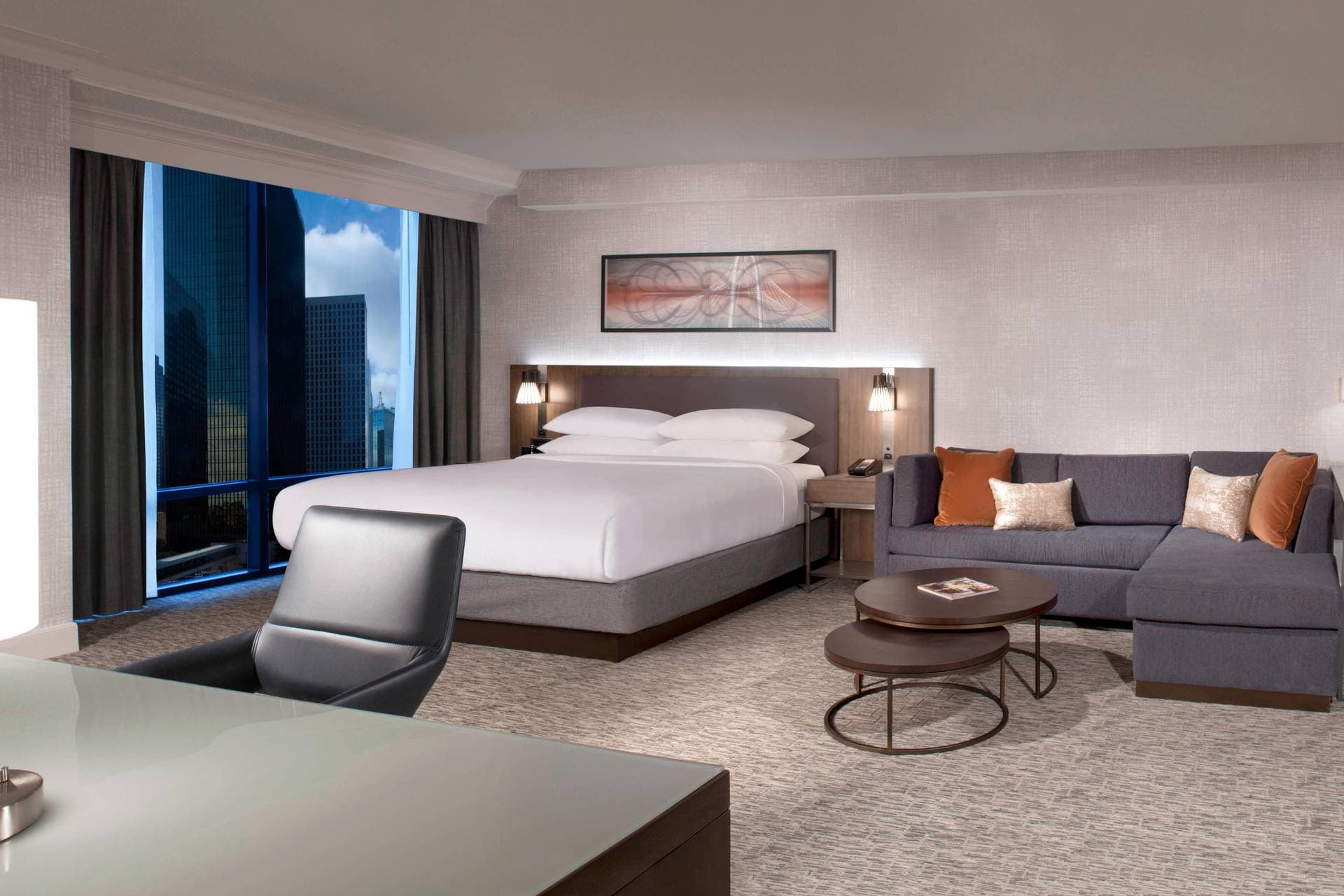 Hotel Indigo Dallas Downtown 10