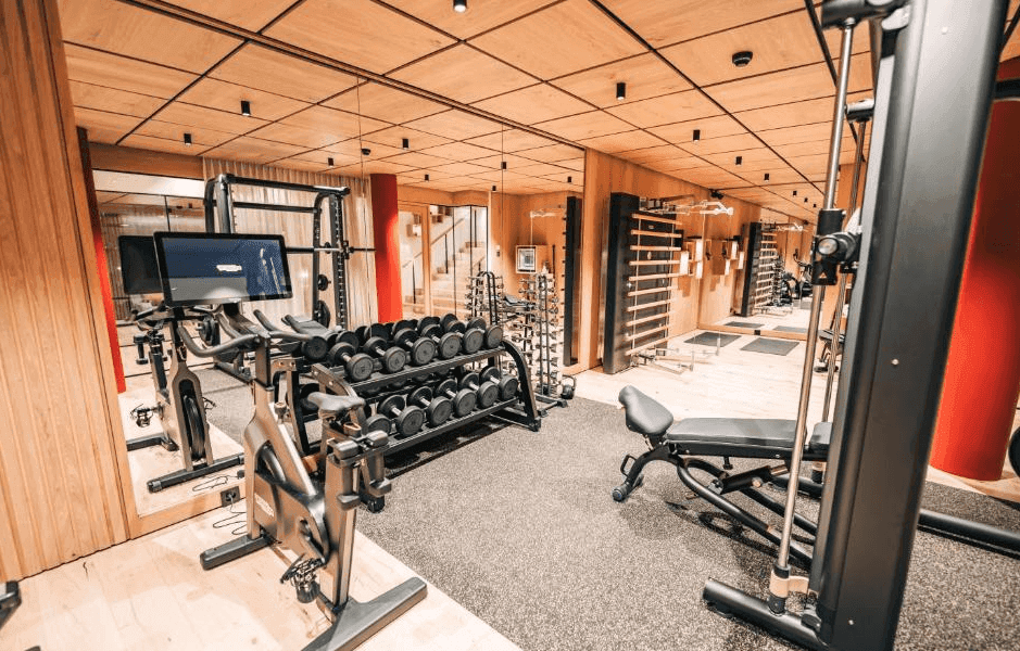 Allalin Swiss Alpine Hotel 11