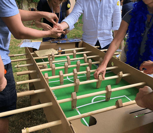 Baby Foot en Carton