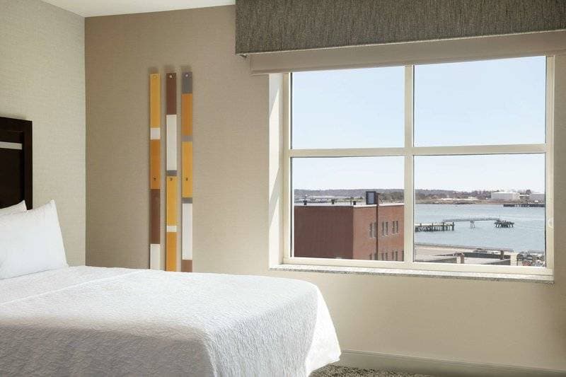 Hampton Inn Portland Downtown Waterfront 26