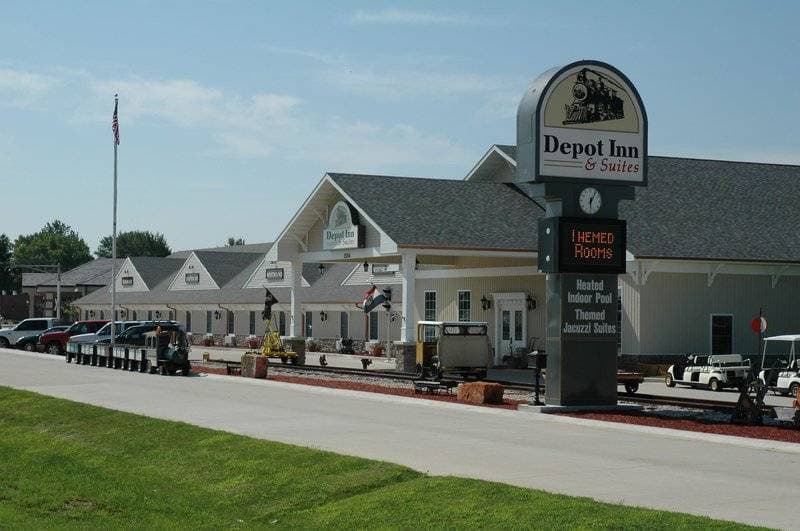Depot Inn & Suites 1