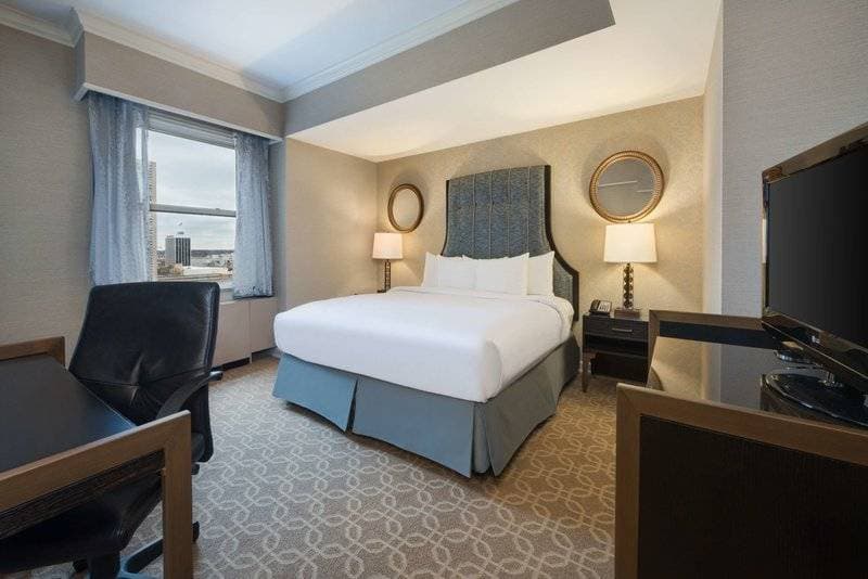 Hilton Milwaukee City Center 34