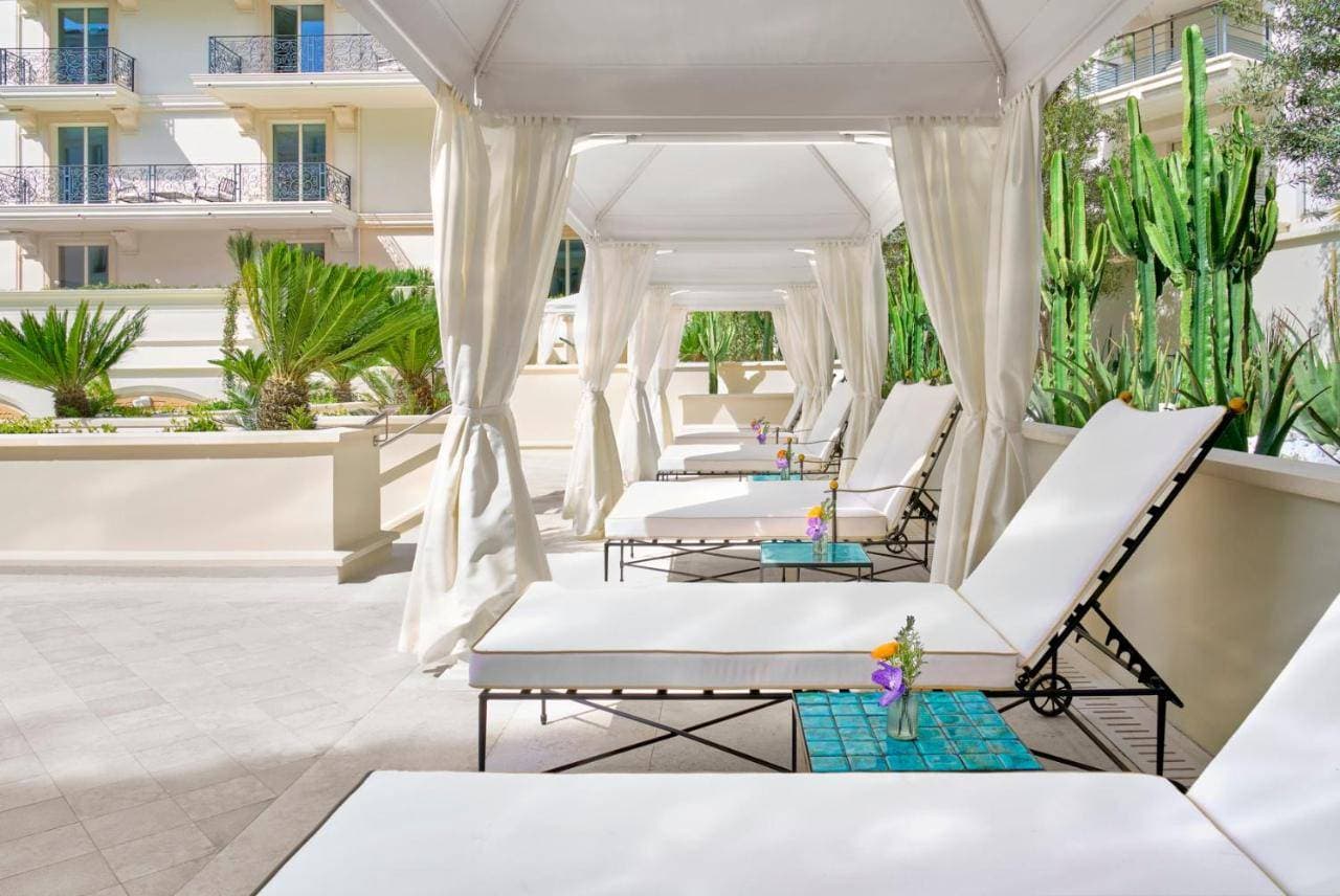 Regent Carlton Cannes by IHG 11