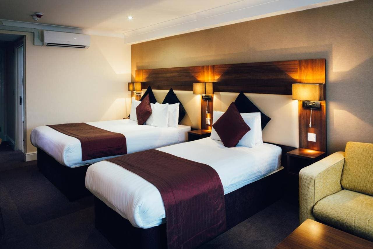 voco Letchworth Hall by IHG 12