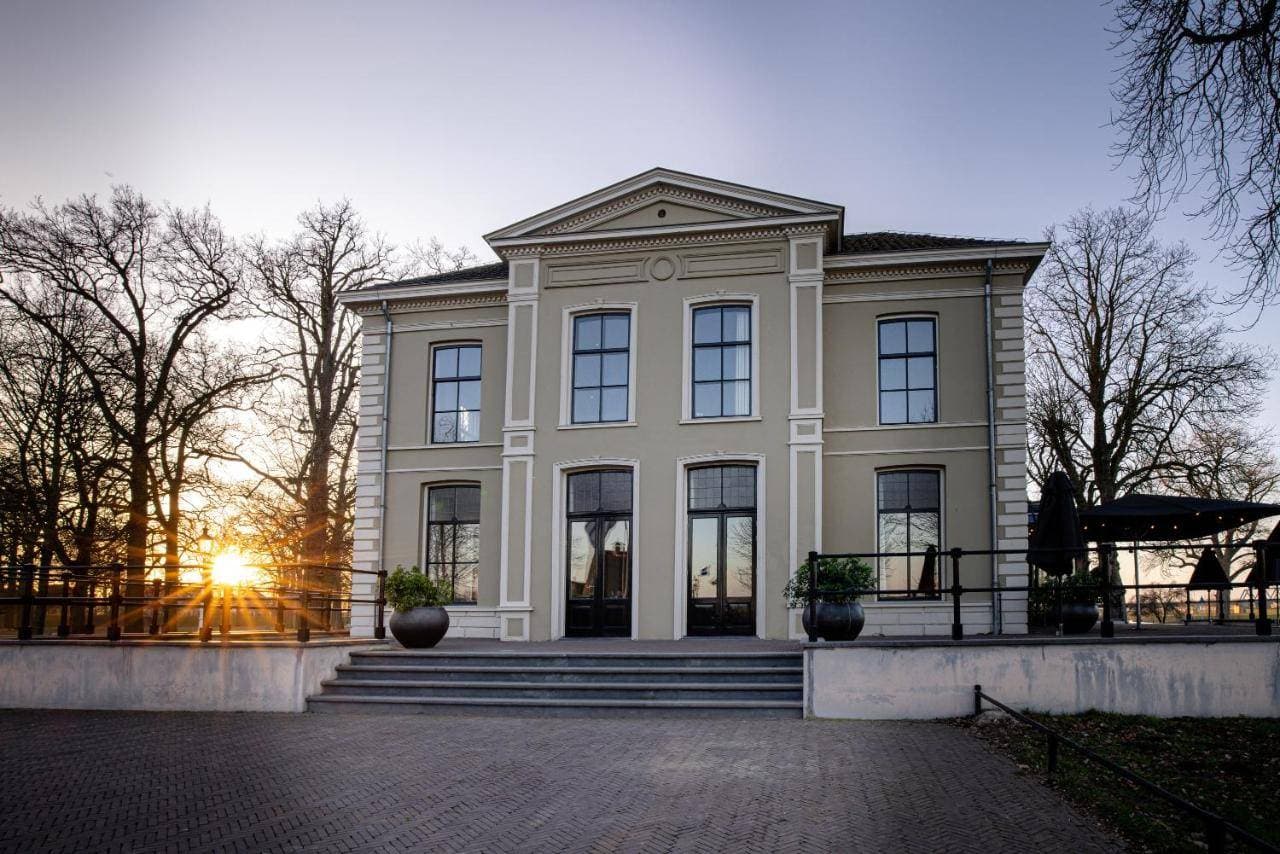 Pillow's Luxury Boutique Hotel aan de IJssel 1