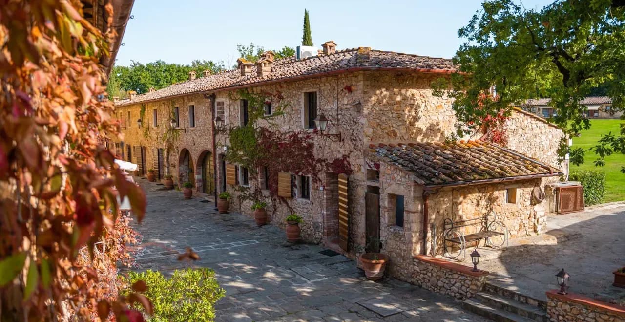 Borgo San Luigi 1