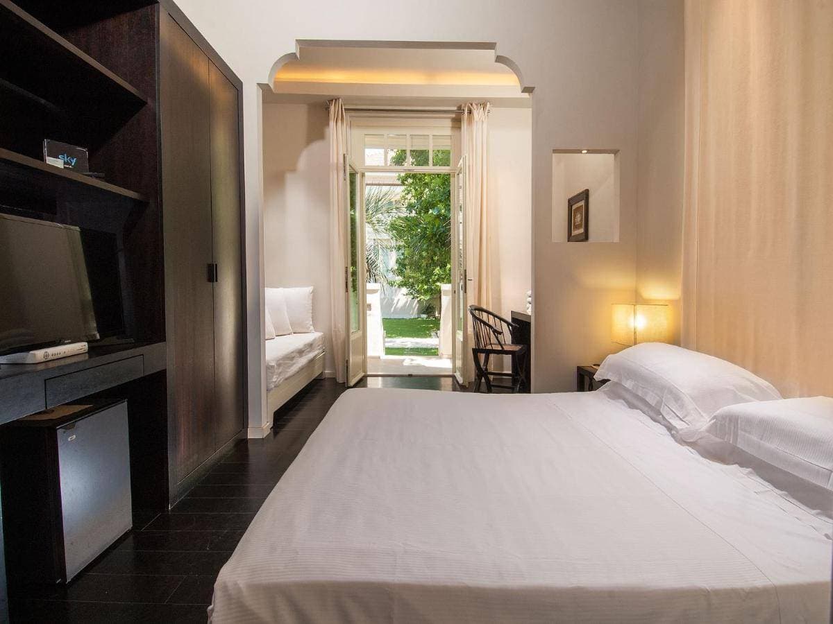 Hotel Carducci 76 12