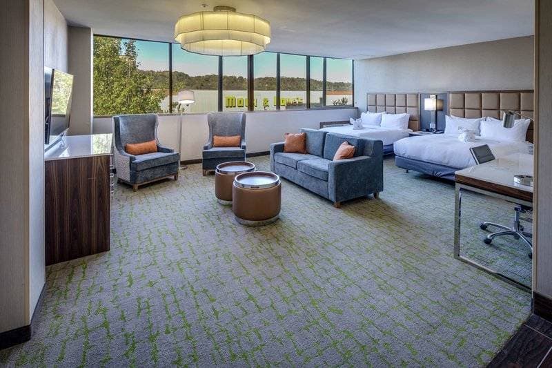 Double Tree by Hilton Huntington 21