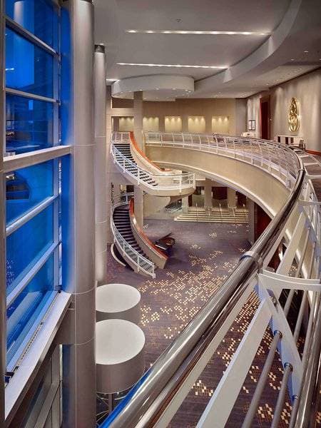 Royal Sonesta Houston Galleria 10
