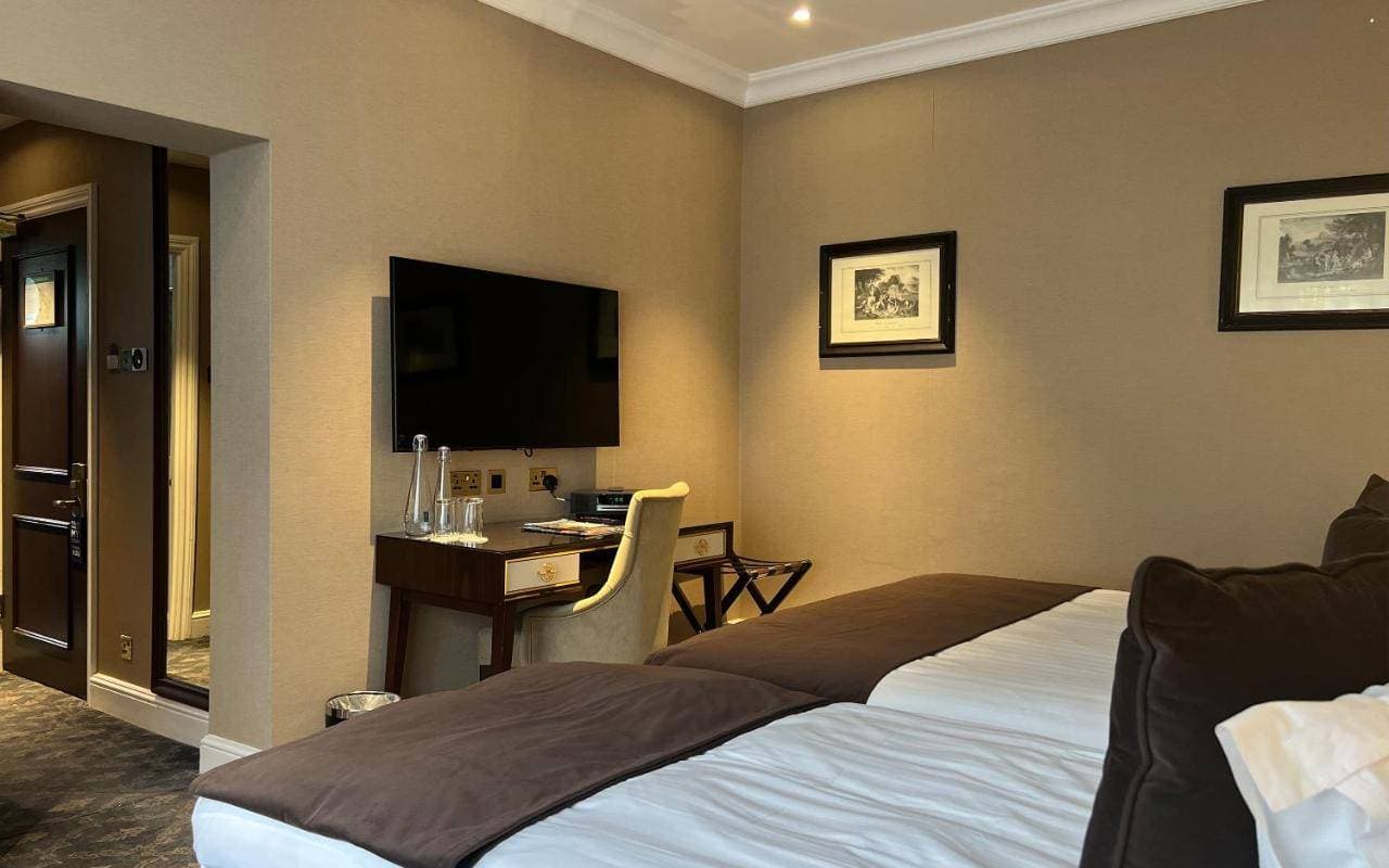 Warren House Hotel 18