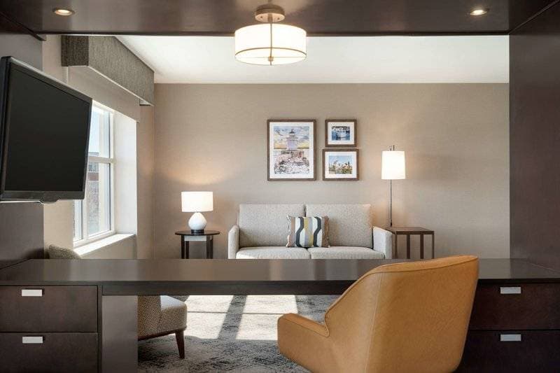 Hampton Inn Portland Downtown Waterfront 20