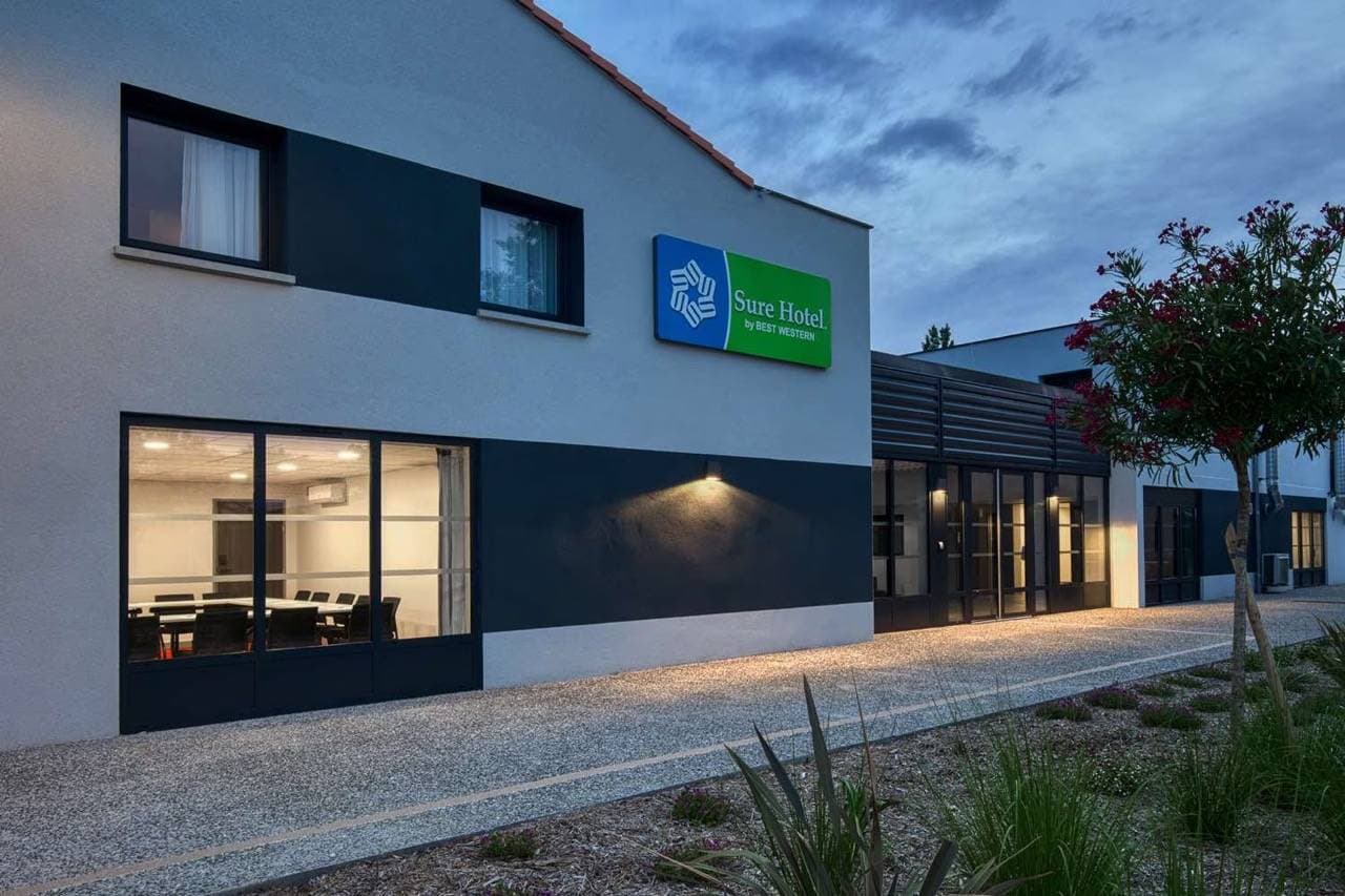 Sure Hotel by Best Western Les Portes de Montauban 1