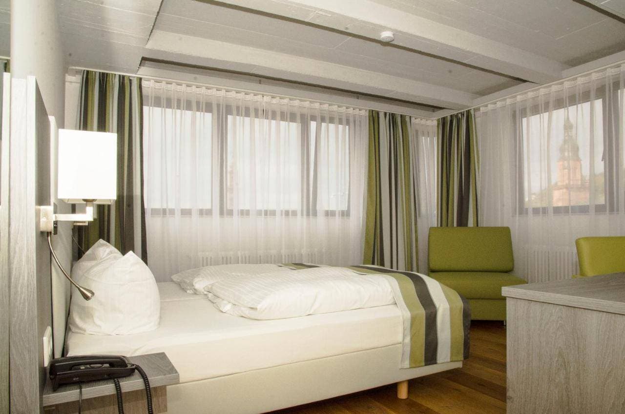 Hotel am Schloss 38
