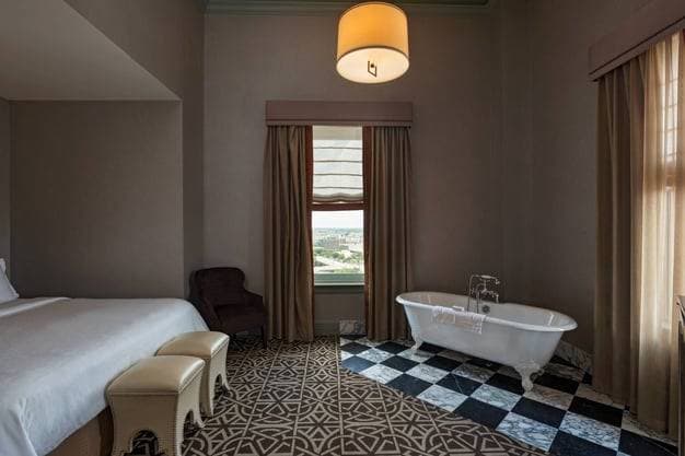 Hotel ICON, Autograph Collection 16