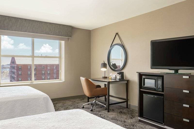Hampton Inn Portland Downtown Waterfront 32