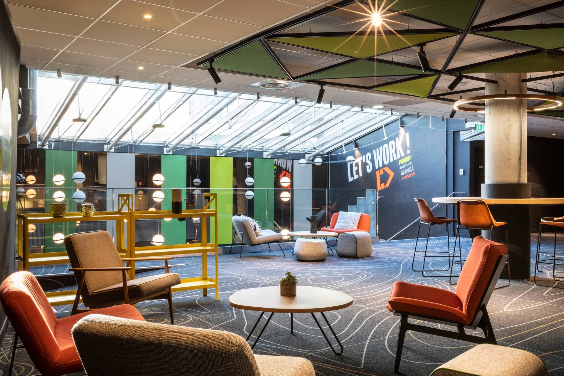 Novotel Annecy Centre - The Craic 1