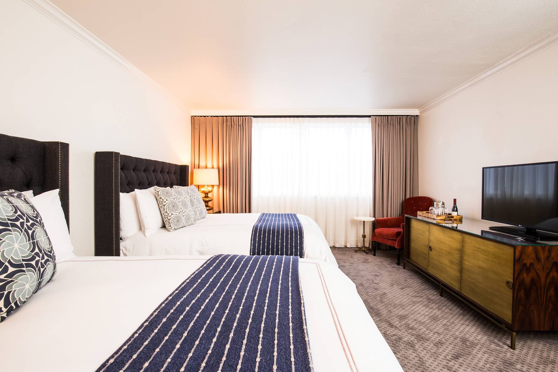 Hotel Ella 12
