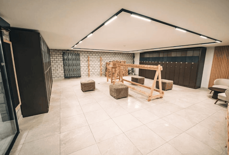 Allalin Swiss Alpine Hotel 13