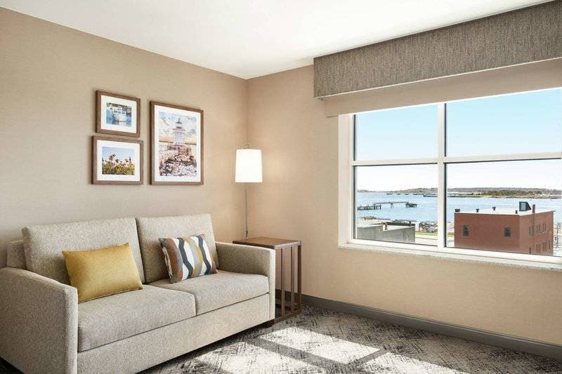 Hampton Inn Portland Downtown Waterfront 19