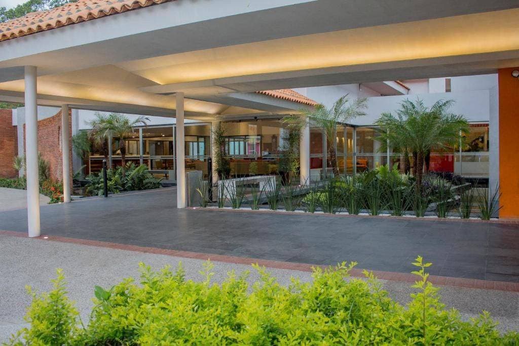 Plaza Pelicanos Club Beach Resort - All Inclusive 9