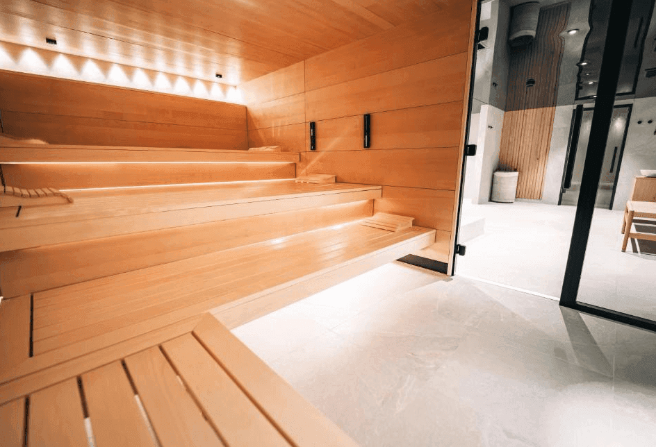 Allalin Swiss Alpine Hotel 15