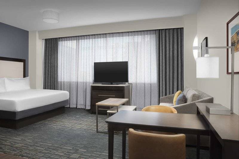 Homewood Suites by Hilton Dallas Downtown 15