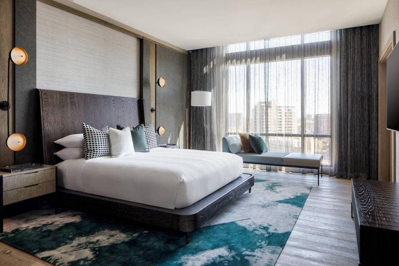 Marriott Dallas Uptown 7