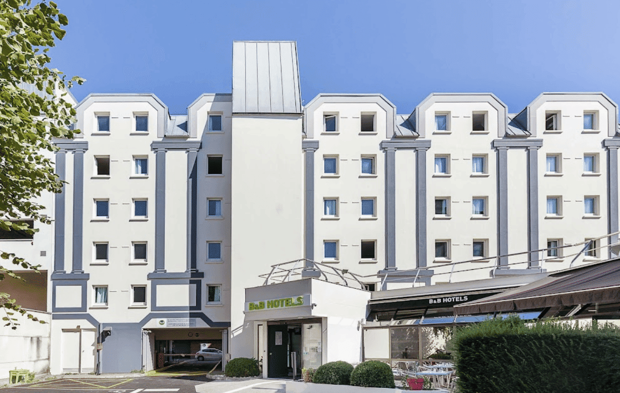 B&B Rouen Centre Rive Droite 1