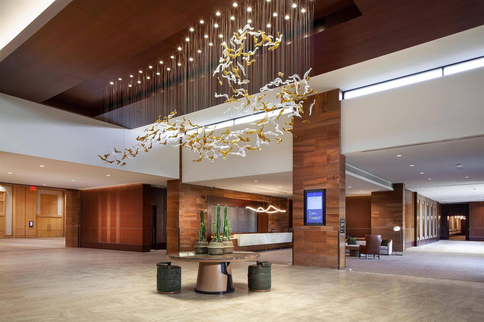 The Phoenician, A Luxury Collection Resort 12