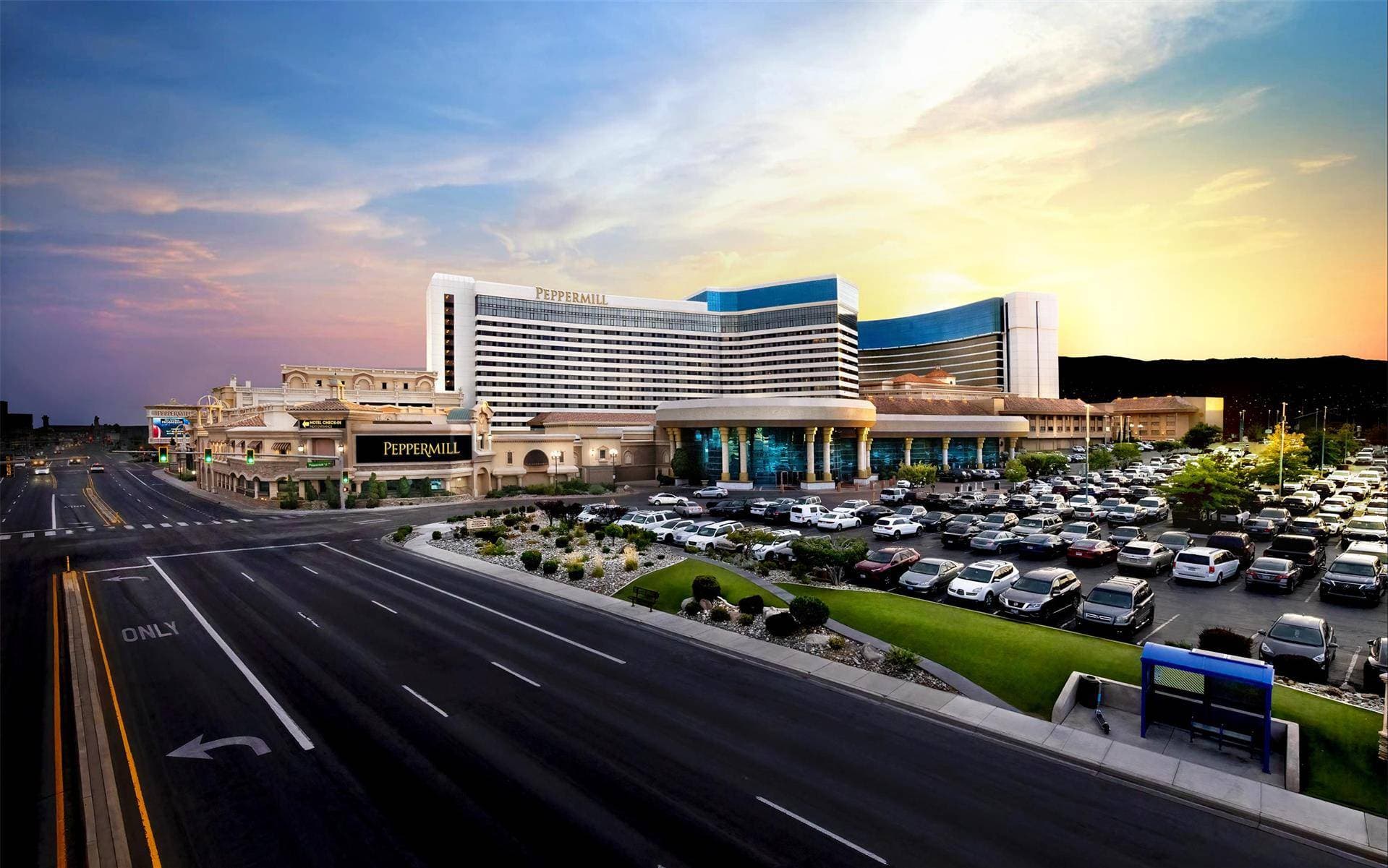 Peppermill Resort Spa Casino, World Hotels Elite 54