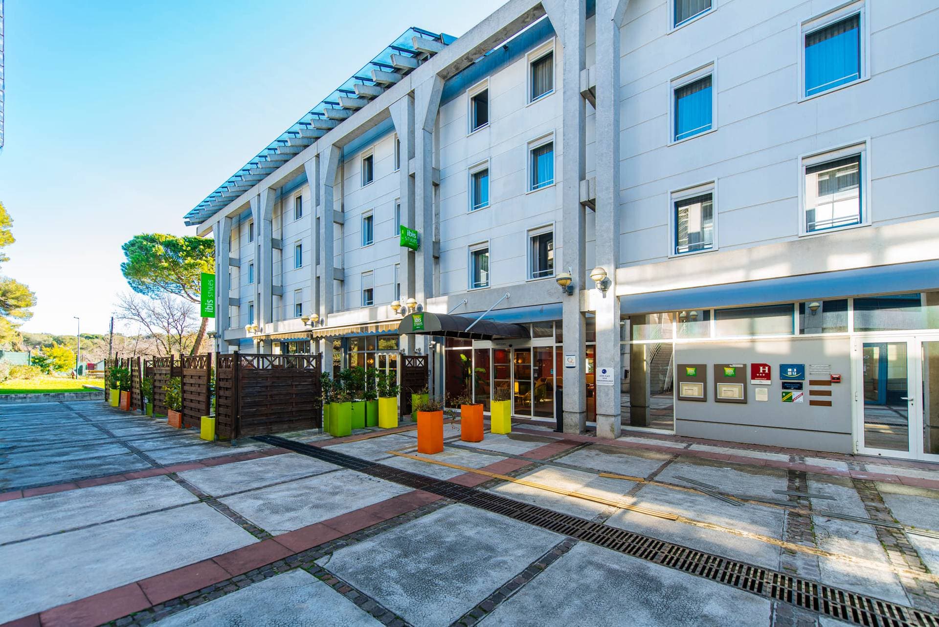 ibis Styles Antibes 1