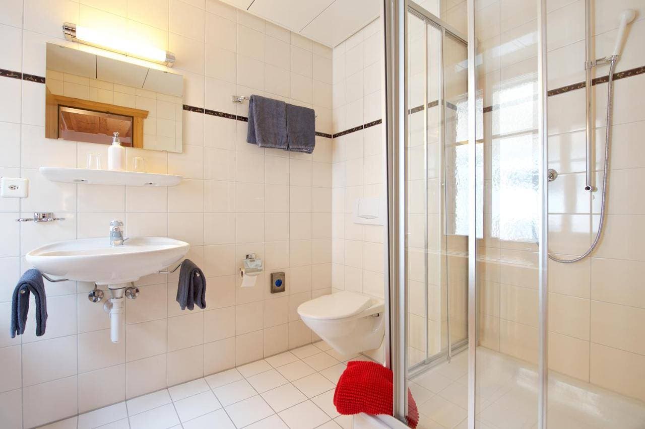 Hotel Bahnhof 11
