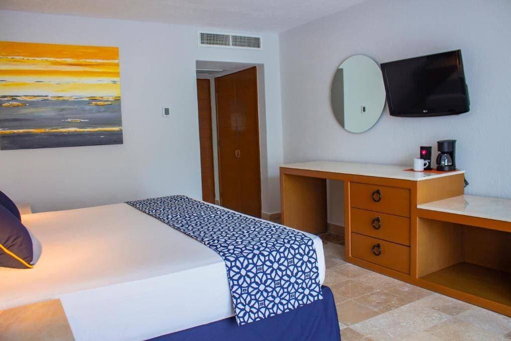 Plaza Pelicanos Club Beach Resort - All Inclusive 16