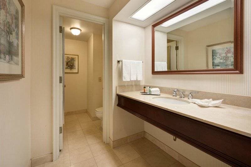 Hilton Milwaukee City Center 38